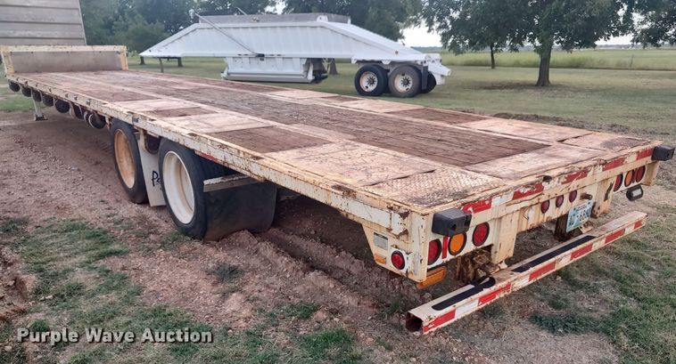image for item LK9096 2009 Trail King TK70  drop deck trailer