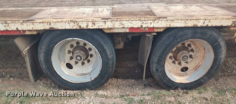 image for item LK9096 2009 Trail King TK70  drop deck trailer