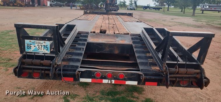 image for item LK9098 2015 Holden TD040  equipment trailer