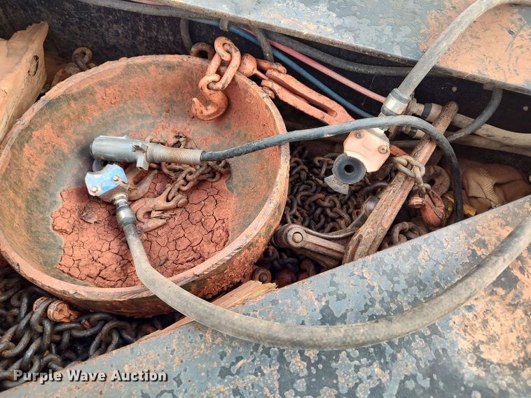 image for item LK9098 2015 Holden TD040  equipment trailer