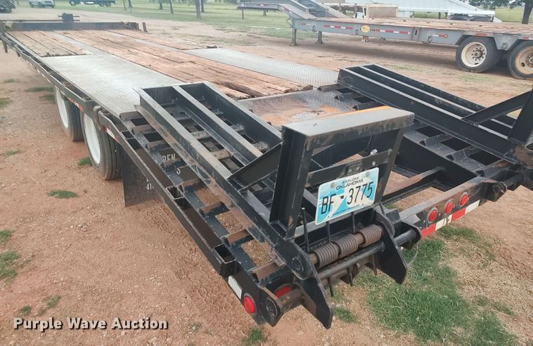 image for item LK9098 2015 Holden TD040  equipment trailer