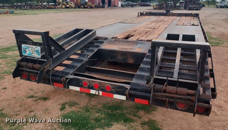 image for item LK9098 2015 Holden TD040  equipment trailer