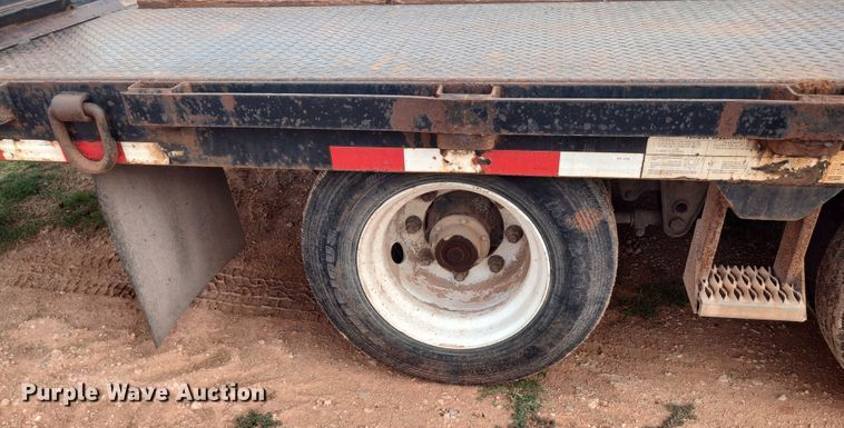 image for item LK9098 2015 Holden TD040  equipment trailer