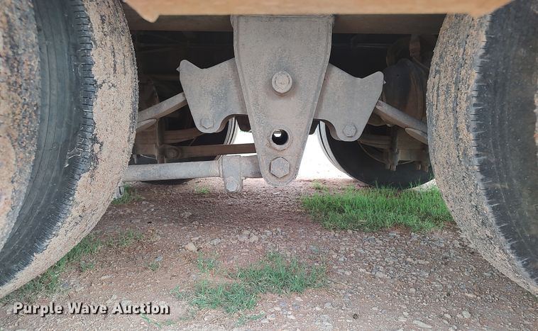 image for item LK9098 2015 Holden TD040  equipment trailer