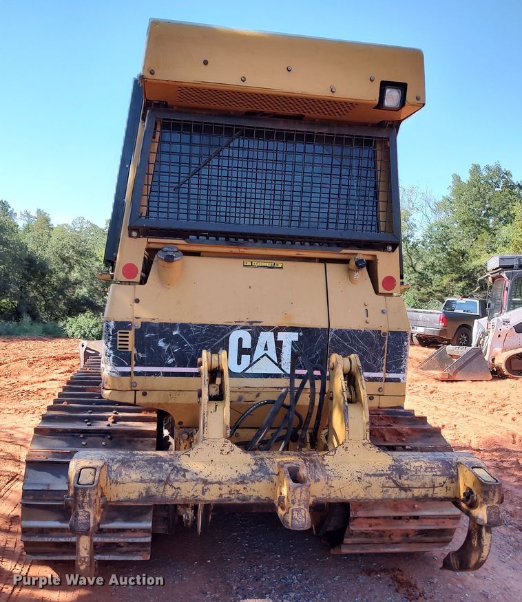 image for item LK9121 2005 Caterpillar D5G LGP  dozer