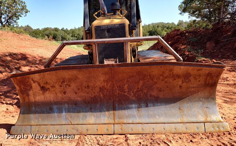 image for item LK9121 2005 Caterpillar D5G LGP  dozer