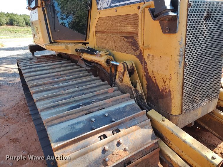 image for item LK9121 2005 Caterpillar D5G LGP  dozer