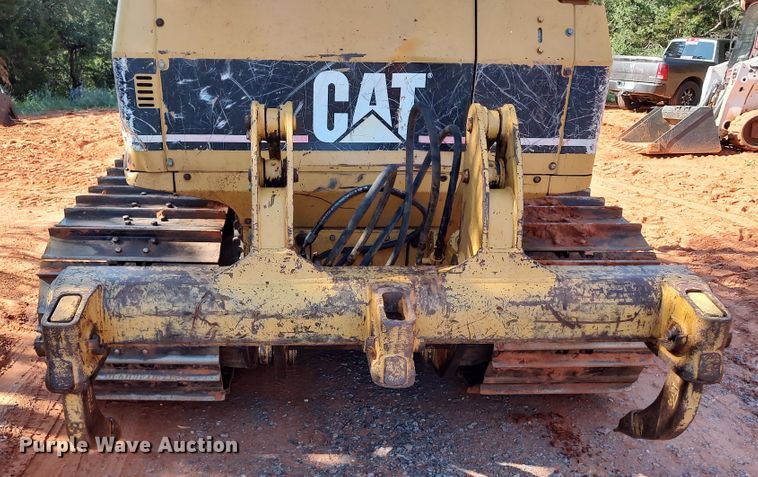 image for item LK9121 2005 Caterpillar D5G LGP  dozer