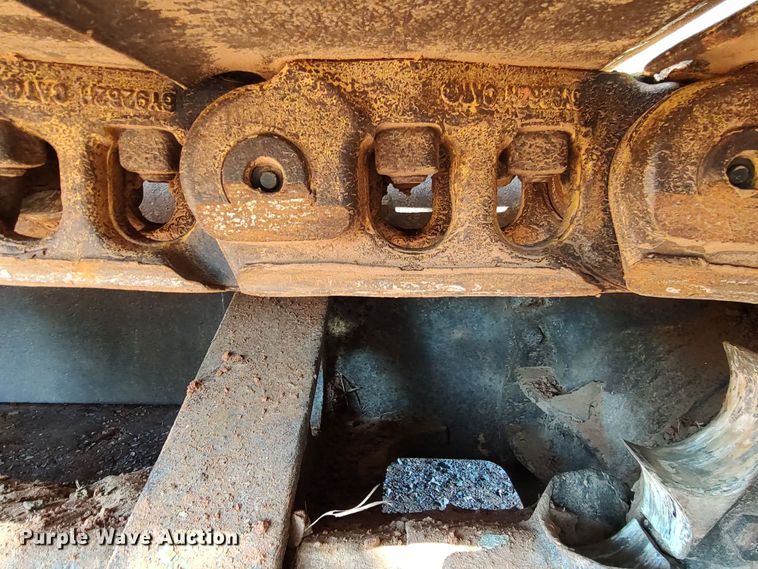 image for item LK9121 2005 Caterpillar D5G LGP  dozer