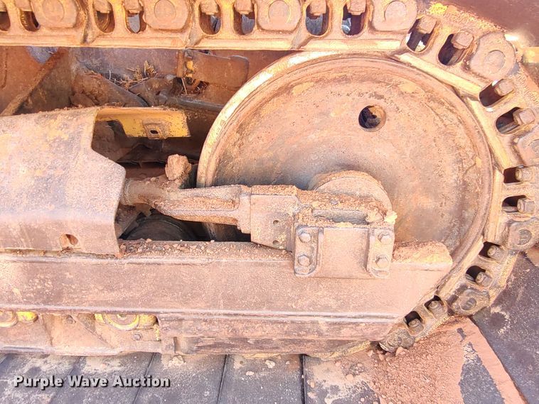 image for item LK9121 2005 Caterpillar D5G LGP  dozer