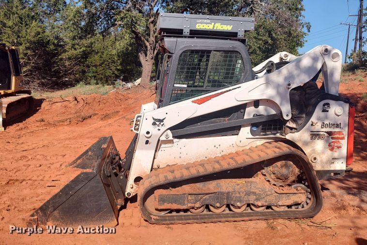 image for item LK9122 2021 Bobcat T770  tracked skid steer loader