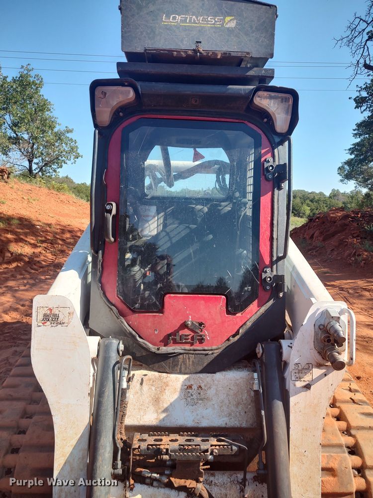 image for item LK9122 2021 Bobcat T770  tracked skid steer loader