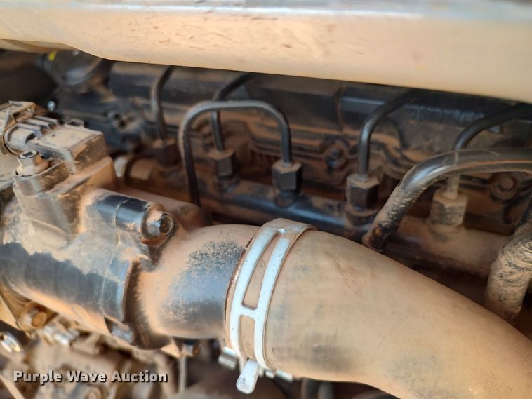 image for item LK9122 2021 Bobcat T770  tracked skid steer loader