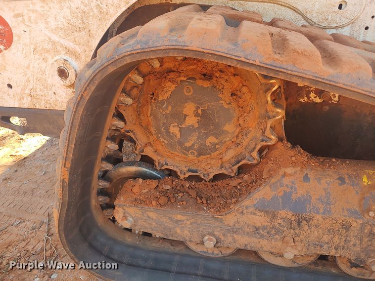 image for item LK9122 2021 Bobcat T770  tracked skid steer loader