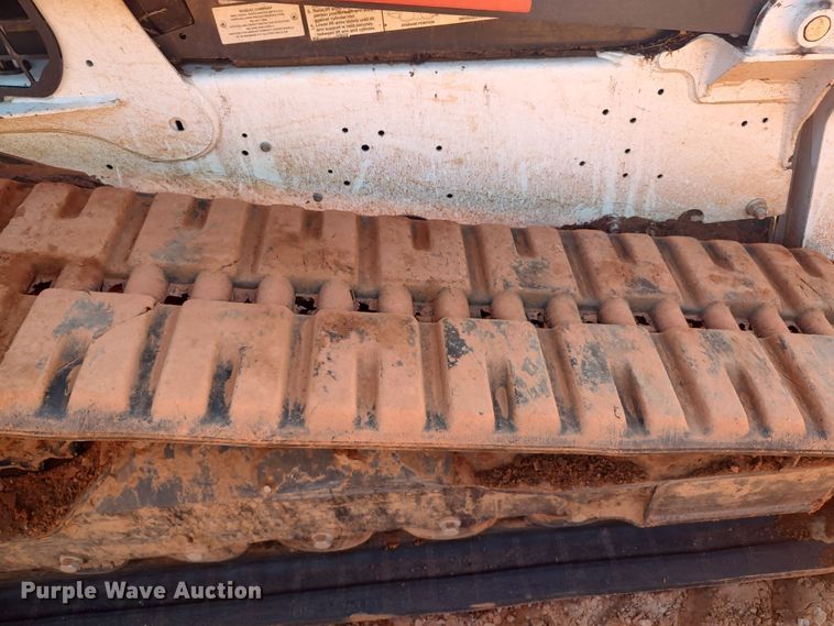 image for item LK9122 2021 Bobcat T770  tracked skid steer loader
