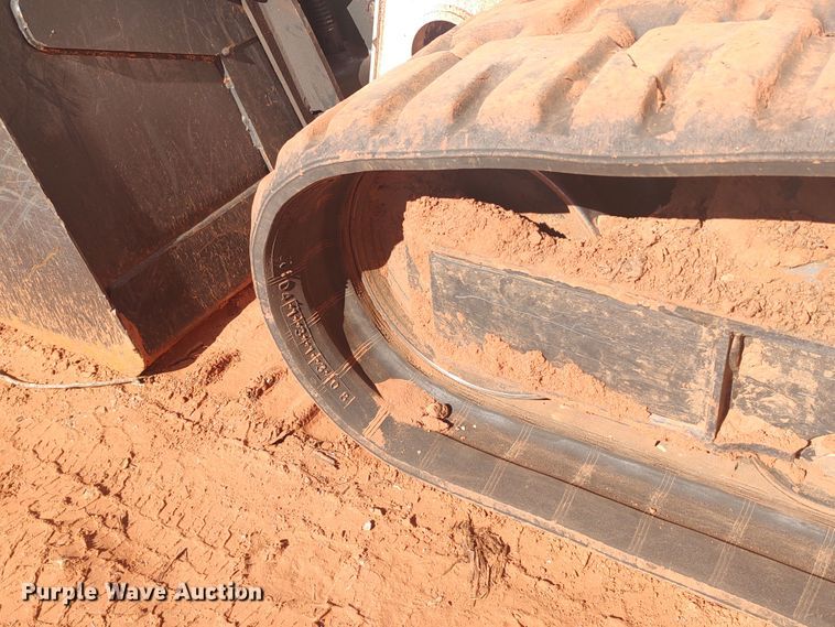 image for item LK9122 2021 Bobcat T770  tracked skid steer loader