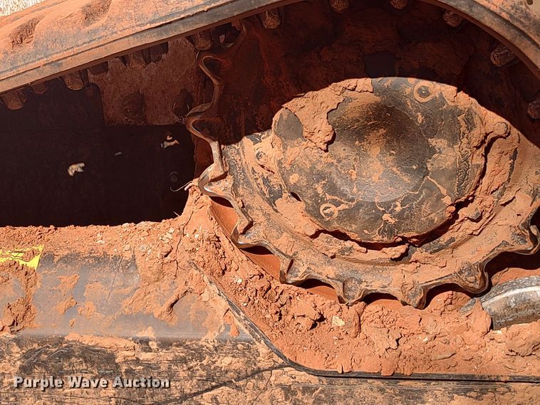 image for item LK9122 2021 Bobcat T770  tracked skid steer loader