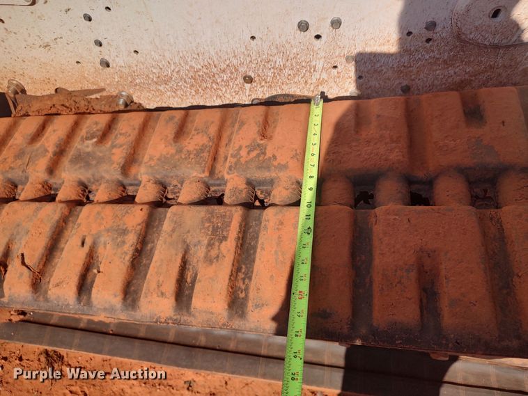 image for item LK9122 2021 Bobcat T770  tracked skid steer loader