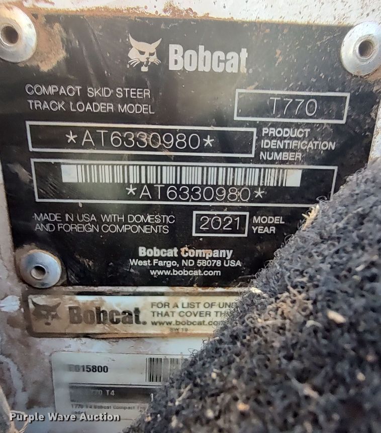 image for item LK9122 2021 Bobcat T770  tracked skid steer loader
