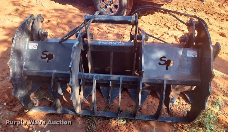 image for item LK9124 Skid Pro 657-1-0002  skid steer rock grapple