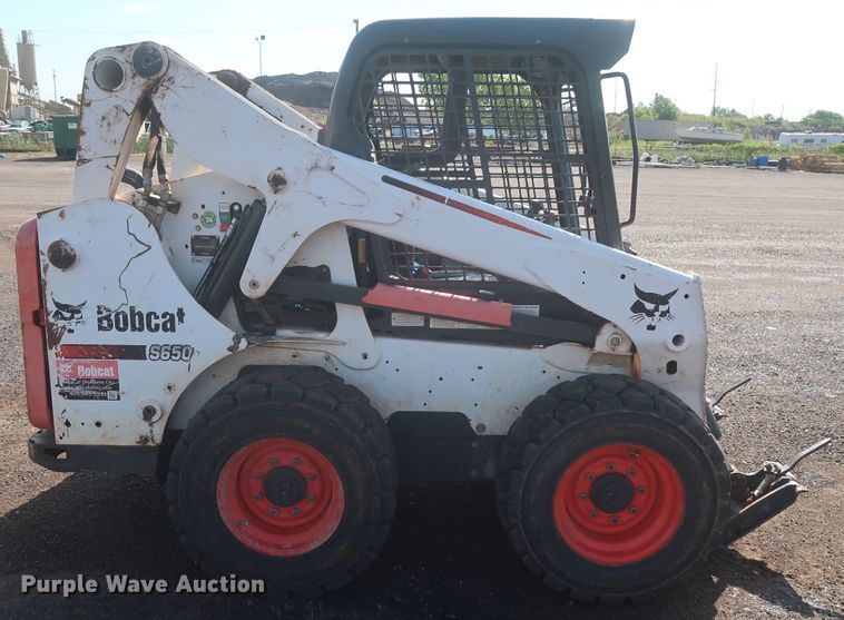 image for item LK9167 2015 Bobcat S650  skid steer loader