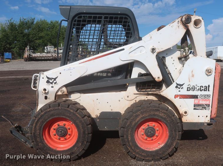 image for item LK9167 2015 Bobcat S650  skid steer loader