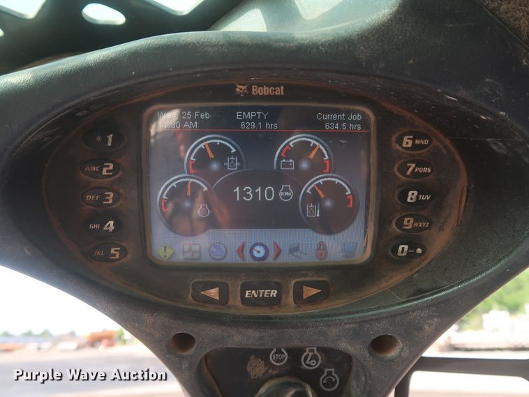 image for item LK9167 2015 Bobcat S650  skid steer loader