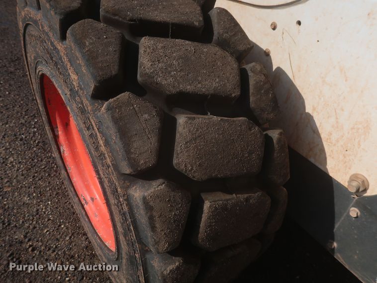 image for item LK9167 2015 Bobcat S650  skid steer loader