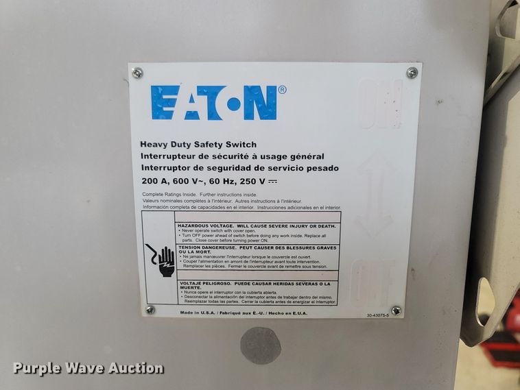 image for item LM9667 2016 Generac MGG100M  generator