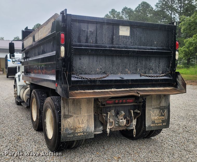 image for item LM9668 2007 International 8600  dump truck