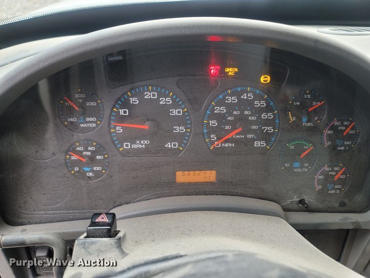 image for item LM9668 2007 International 8600  dump truck