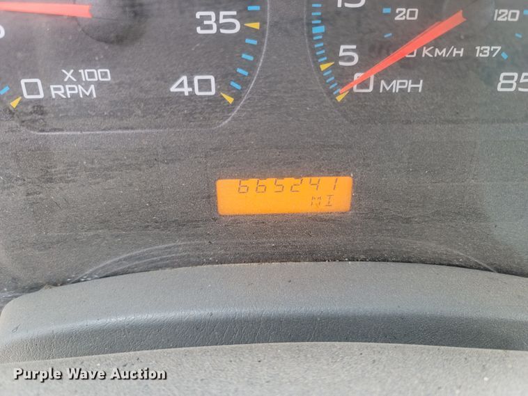 image for item LM9668 2007 International 8600  dump truck