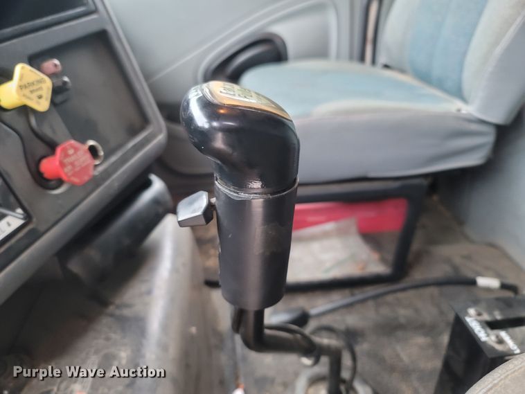 image for item LM9668 2007 International 8600  dump truck