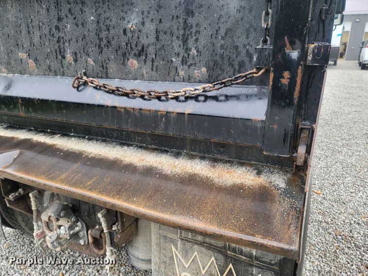 image for item LM9668 2007 International 8600  dump truck