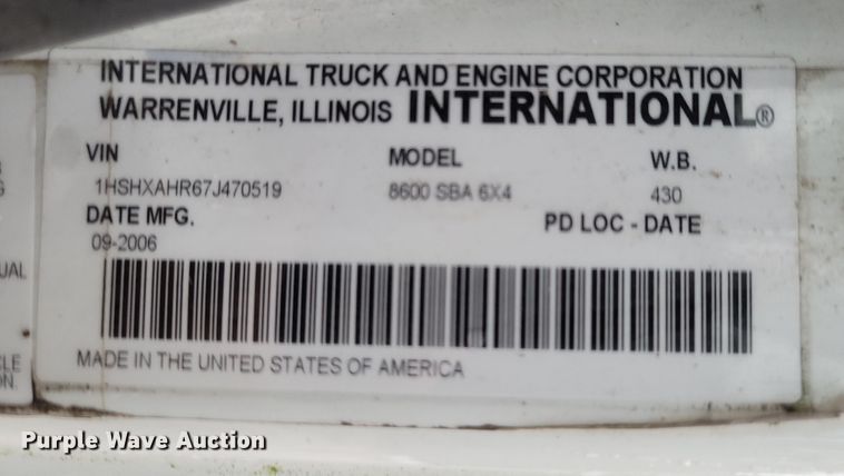 image for item LM9668 2007 International 8600  dump truck