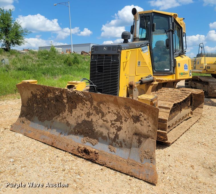 image for item LM9690 2014 John Deere 700K LGP  dozer