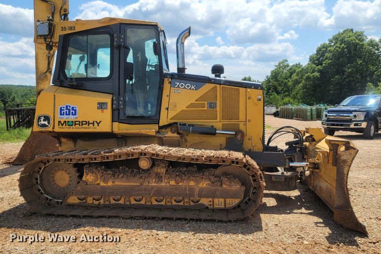 image for item LM9690 2014 John Deere 700K LGP  dozer