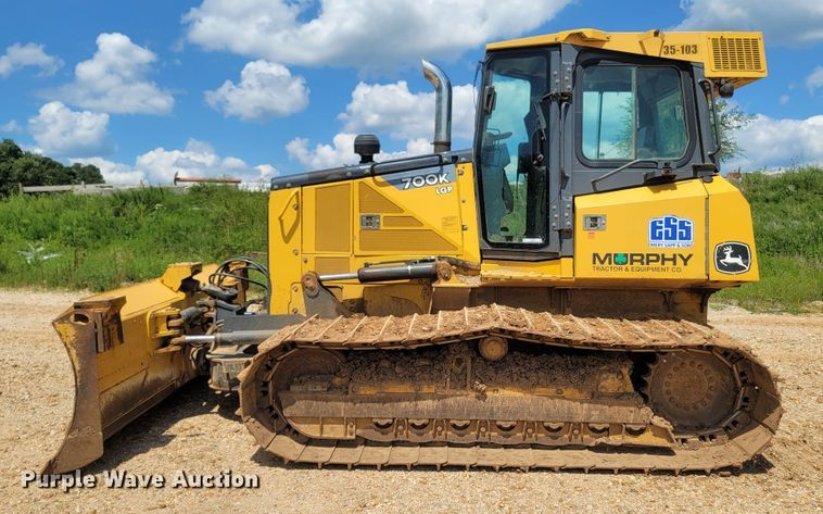image for item LM9690 2014 John Deere 700K LGP  dozer