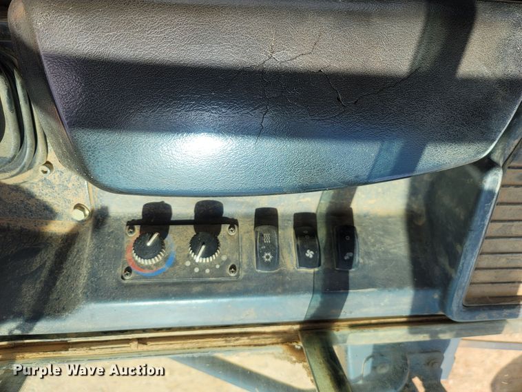 image for item LM9690 2014 John Deere 700K LGP  dozer