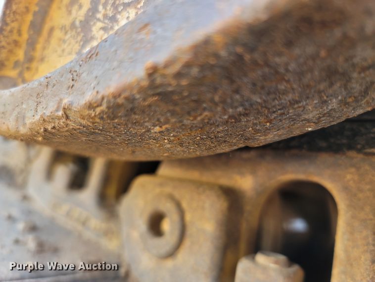 image for item LM9690 2014 John Deere 700K LGP  dozer