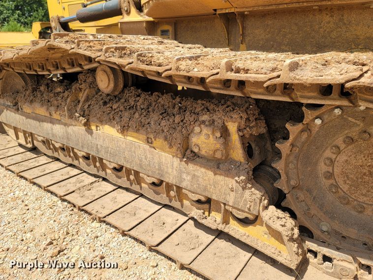 image for item LM9690 2014 John Deere 700K LGP  dozer