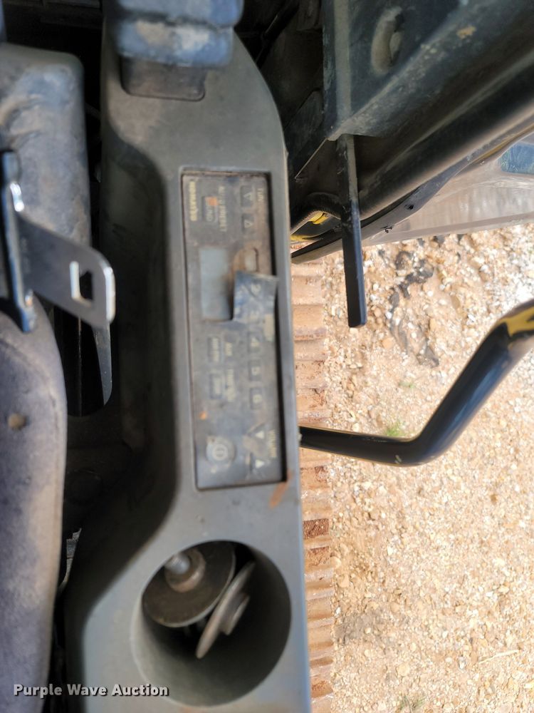 image for item LM9692 2013 Komatsu PC240LC-10  excavator