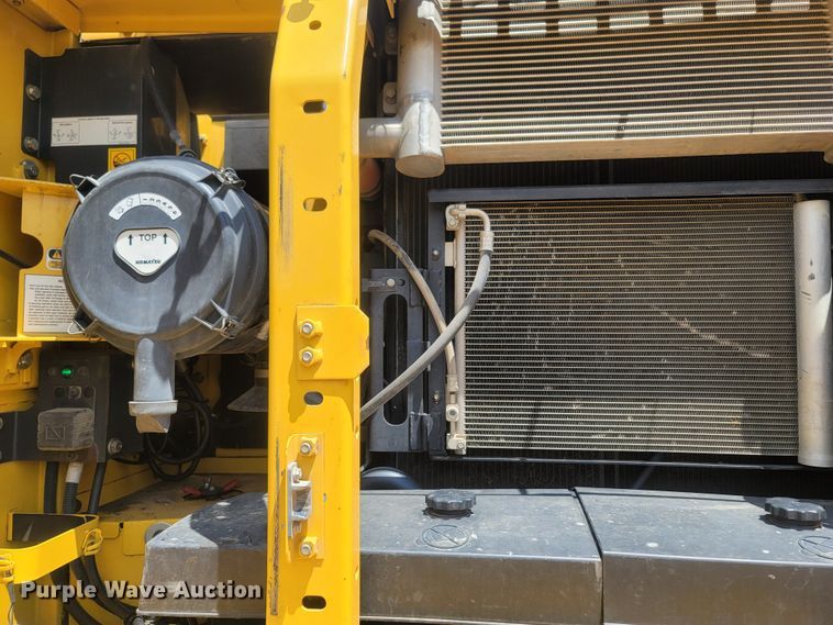 image for item LM9692 2013 Komatsu PC240LC-10  excavator