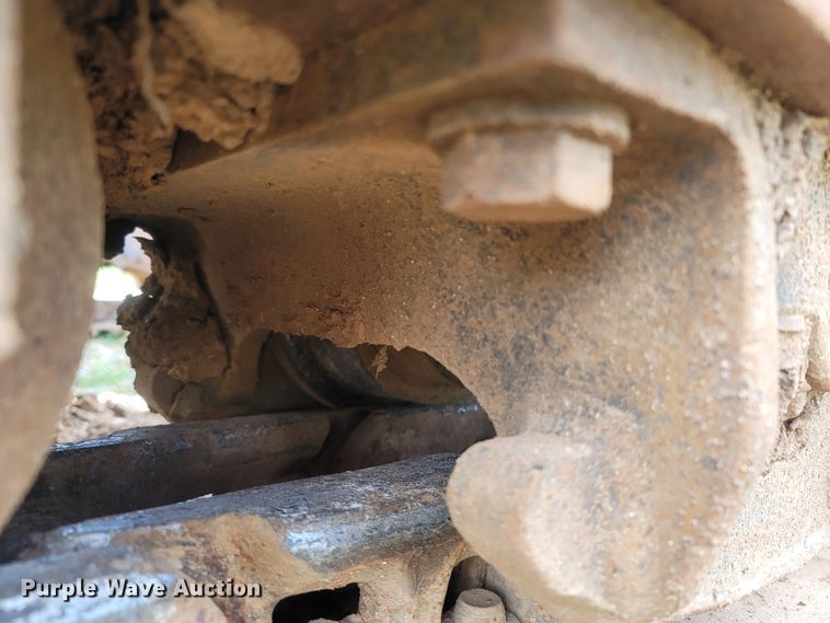 image for item LM9692 2013 Komatsu PC240LC-10  excavator