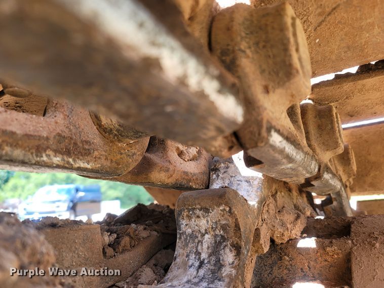 image for item LM9692 2013 Komatsu PC240LC-10  excavator