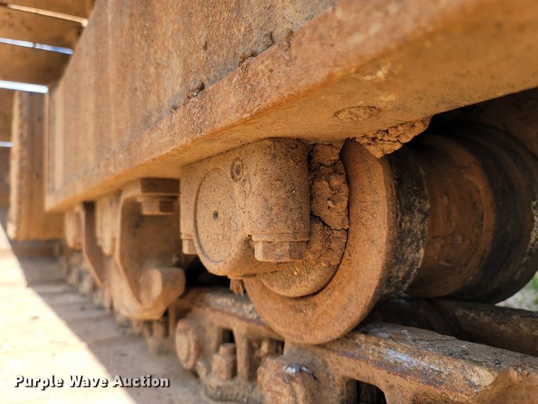 image for item LM9692 2013 Komatsu PC240LC-10  excavator