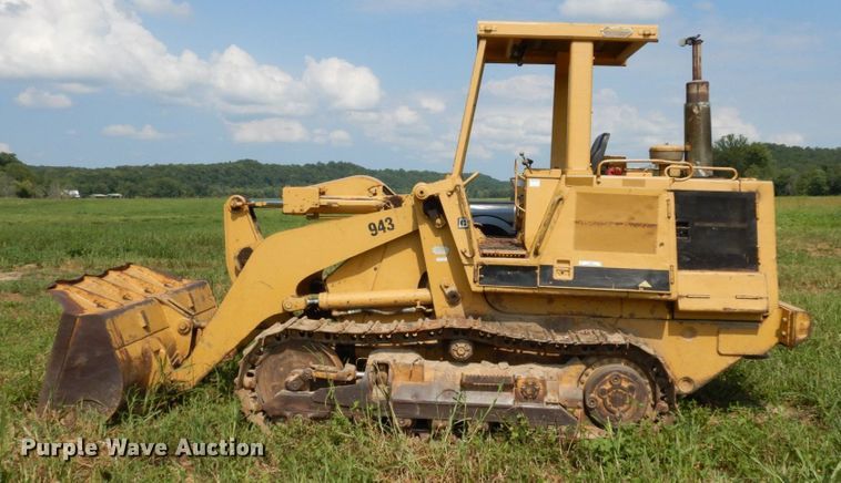 image for item LM9695 1989 Caterpillar 943  track loader