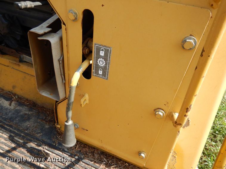 image for item LM9695 1989 Caterpillar 943  track loader