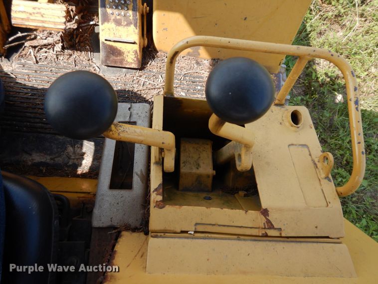 image for item LM9695 1989 Caterpillar 943  track loader