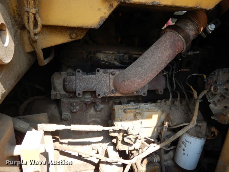 image for item LM9695 1989 Caterpillar 943  track loader